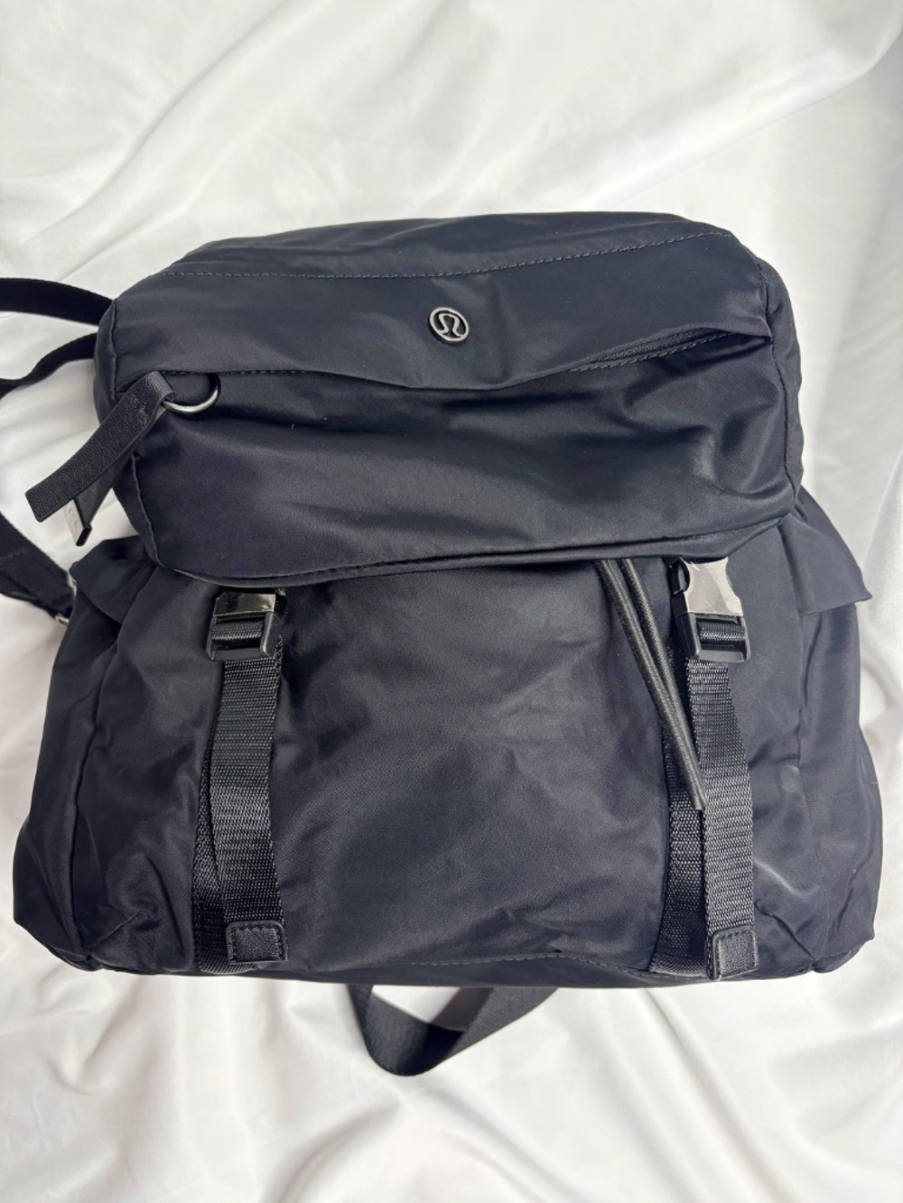 Lululemon Wunderlust Backpack Mini 14L - Picture 3 of 7
